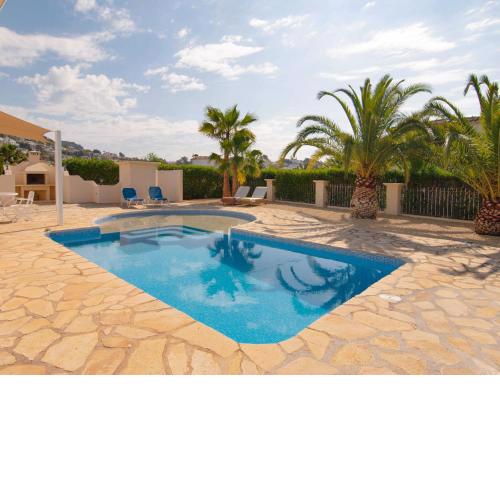 Fantastic Villa for 6 people terraces with great views private pool