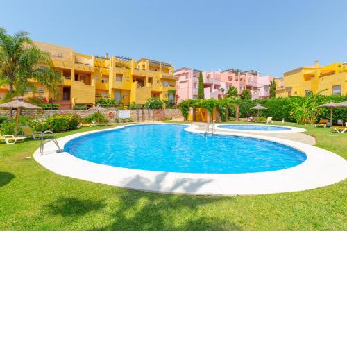 Fantastico Atico duplex en primera linea de golf