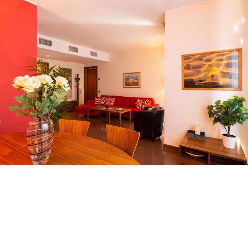 FARA HAUS DELUXE - 2 Bedrooms