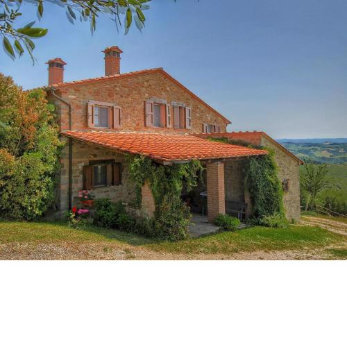 Farmhouse in Paciano with Swimming Pool Roofed Terrace BBQ