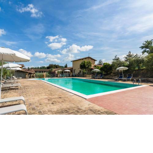 Farmhouse in Perugia with Jacuzzi Swimming Pool Garden BBQ