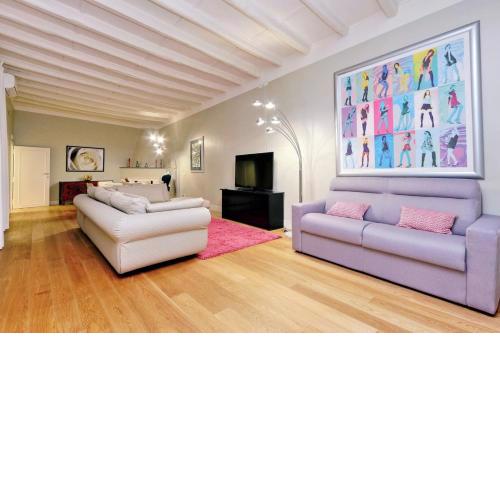 Farnese Charme - My Extra Home