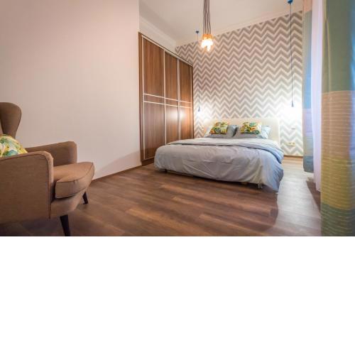 Fashion Street Apartments