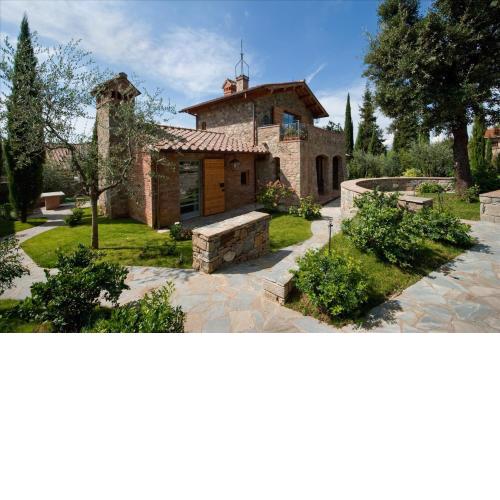 Fattoria Casamora - Villa La Leccina