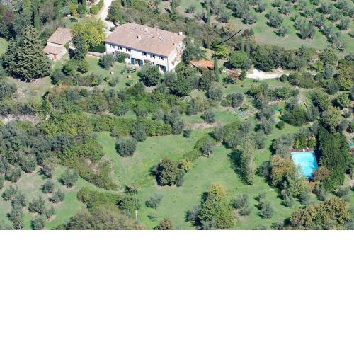 Fattoria il Leccio Independent Apartment on Florence Hills