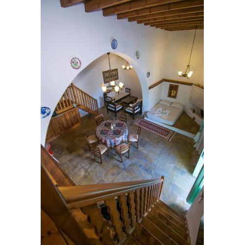Fedra's Village House