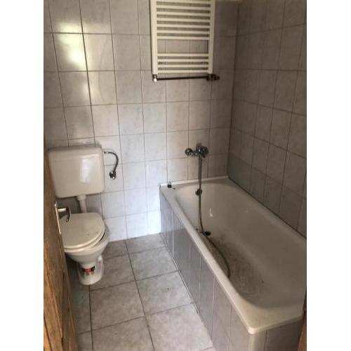 Feel Natural and Relaxed in a 3 Bedroom Apartment in Gyongyosfalu