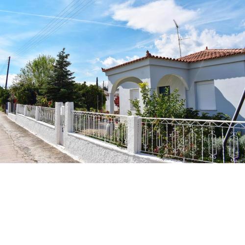 Feel the Village - Vasiliko Home