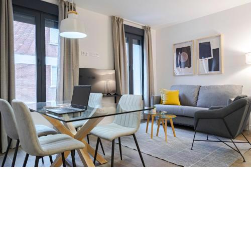 Feelathome Castilla Apartments