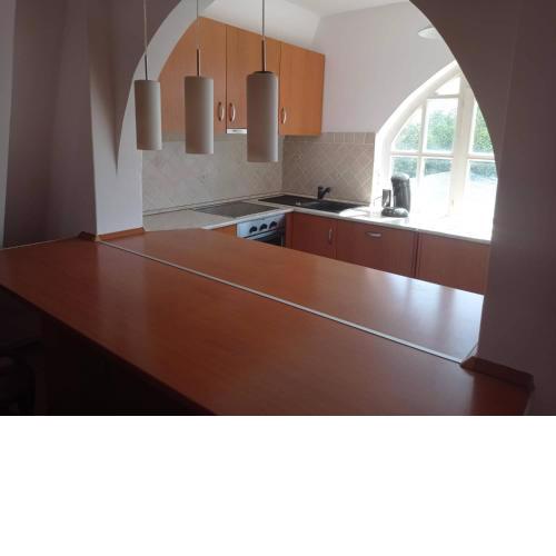 Fekete Tyúk Apartman
