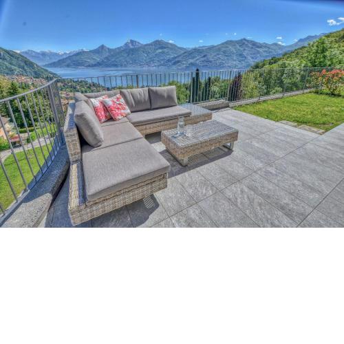 Felice sul Lago 2-Bedroom Lakeview Apartment