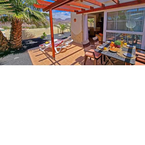 Ferienhaus Casa Oasis - La Pared - Garten - Meerblick