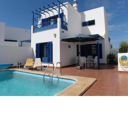 Ferienhaus mit Privatpool für 6 Personen ca 100 m in Playa Blanca, Lanzarote Gemeinde Yaiza