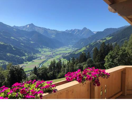 Ferienhaus Zillertal Panorama Blick