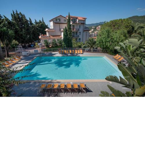 Ferienwohnung für 5 Personen 1 Kind ca 55 m in Pietra Ligure, Italienische Riviera Palmenriviera