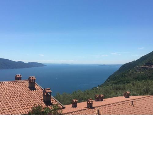 Ferienwohnung Oleandro mit Panorama in Tignale am Gardasee