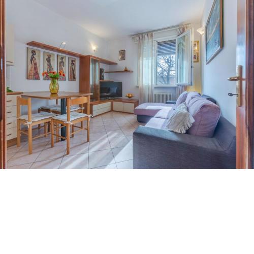 Ferrara Quiet and Roomy Apartment with Balcony