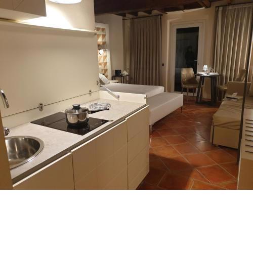Ferrara Rooms