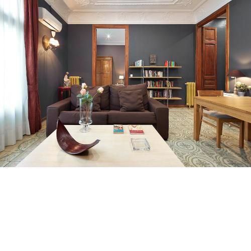 Fewdays Barcelona Apartments