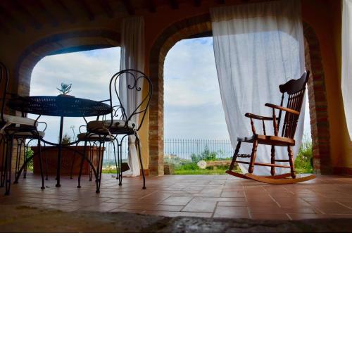 FeWo TERRA mit Garten, Veranda und einen atemberaubenden Blick
