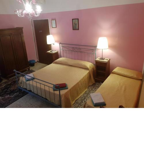 Fiabe Venice Rooms