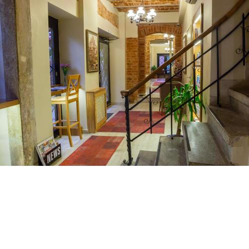 Fide Hotel