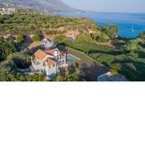 Filon Ktima Beachfront Upscale Villa