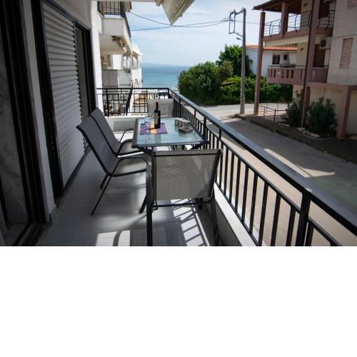 Filrose Sea View Apartment by TravelPro Services