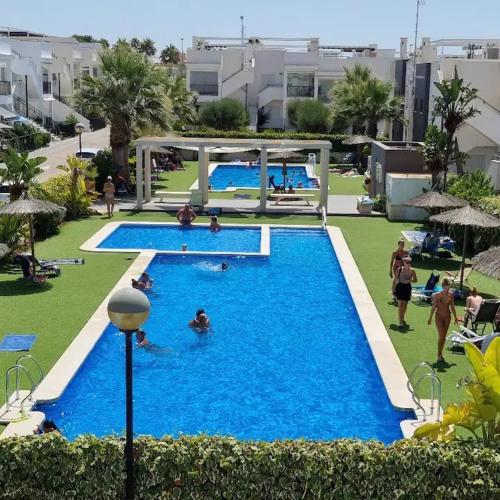 Fin Bungalow med privat takterrass