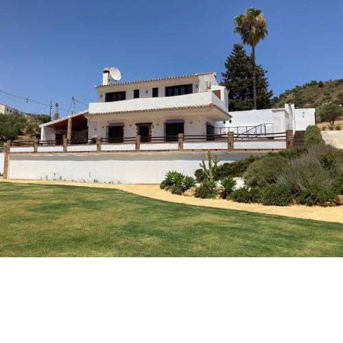 FINCA ALCAPARAÍN