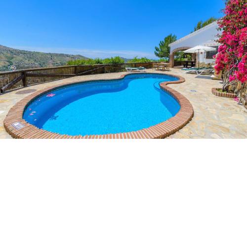 Finca Almencino Competa by Ruralidays