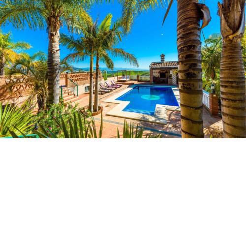 Finca Cajera Alhaurin de la Torre by Ruralidays