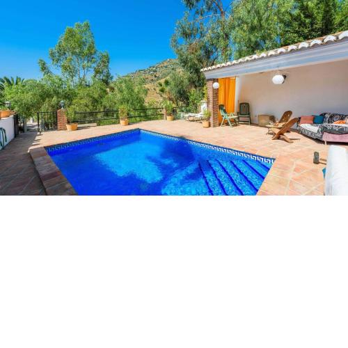Finca Córdoba Cómpeta by Ruralidays