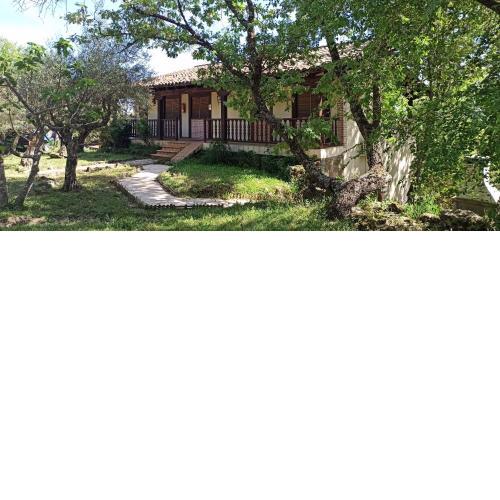 Finca La Josa, Candeleda, Gredos, 8 pax.