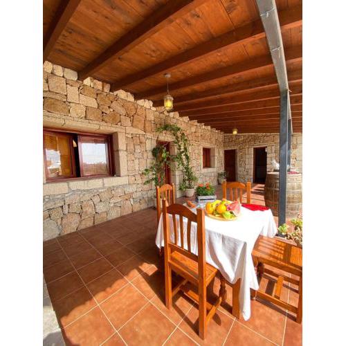 Finca Rural en Arico By Paramount Holidays