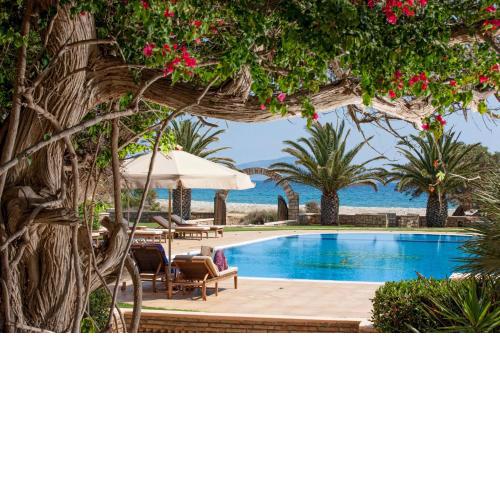 Finikas Hotel