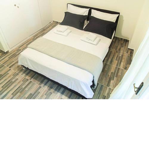 Fiλoξεnia in Gazi- Athens center Apartment