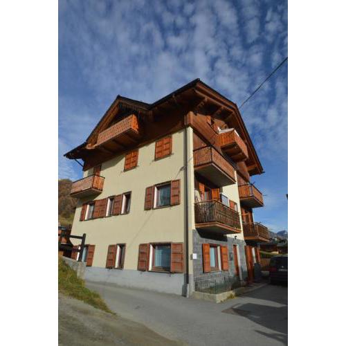 Fior d'Alpe Apartment