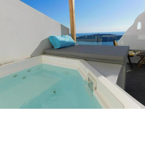 Fira Sun Suites