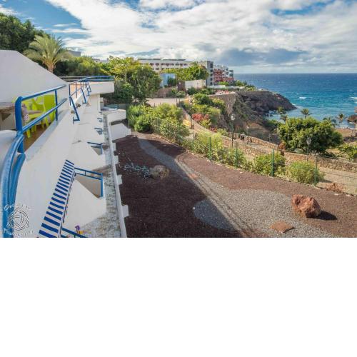 First line apartment in Playa Paraiso PP/70