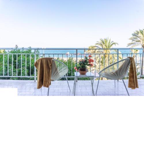 First line beach sea view Estepona