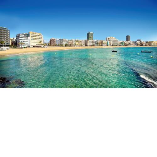 First line new apartment in Las Canteras