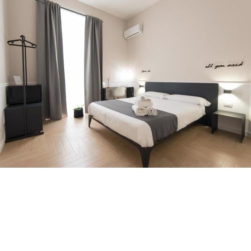 Five Boutique Rooms