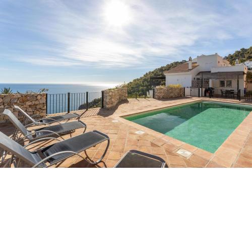 Five Star Villa with Heavenly Views