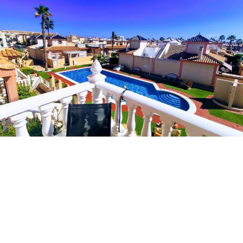 Flamingo Hills 2