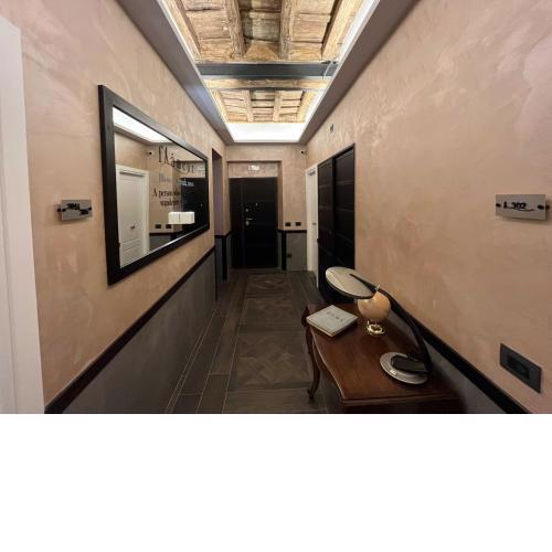 Flâneur - Rooms & Suites by Visconti