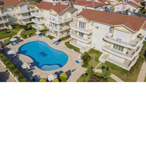Flat with Balcony and Shared Pool in Belek