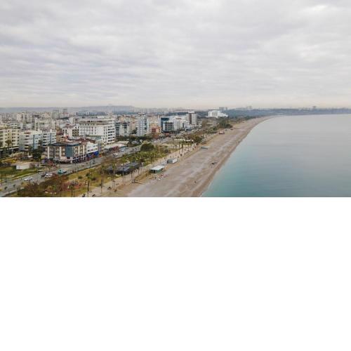 Flat with Terrace next to Konyaalti Beach