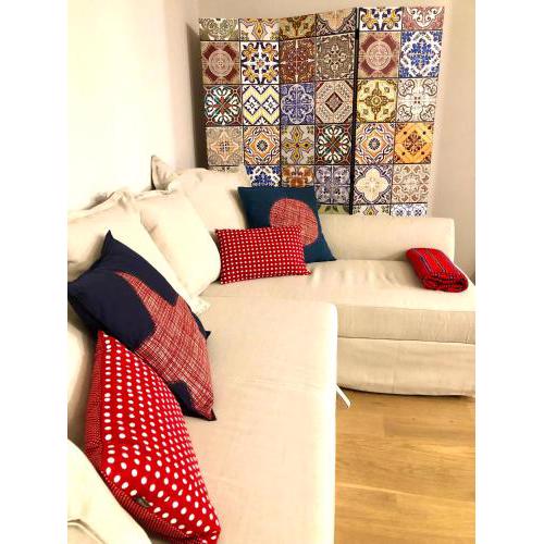 FLAT66