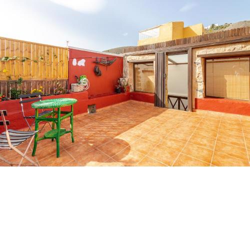 Flatguest Amiga Mia - Traditional House
